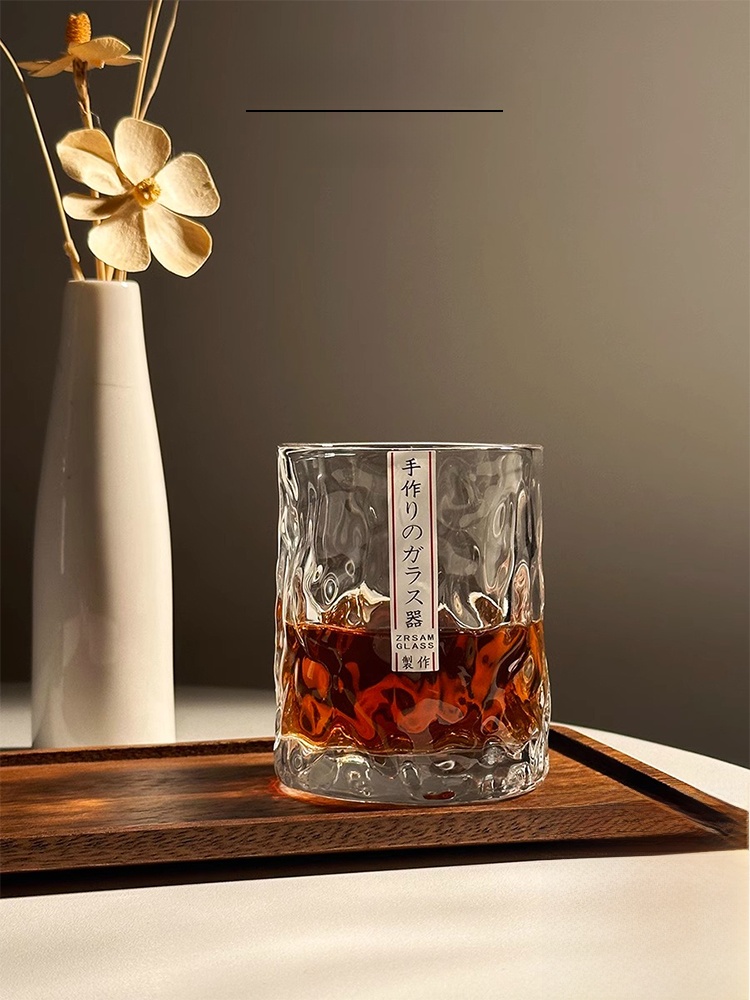 Copo de Vidro Vietnamita Artes - Wine Whiskey Beer avaliação e preço